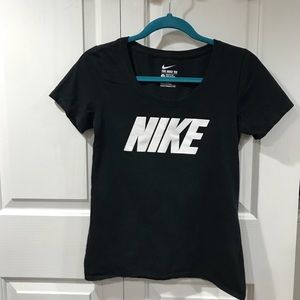 Nike Tee